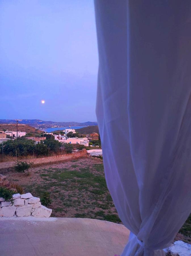 Georgia Rooms Milos Plaka  エクステリア 写真