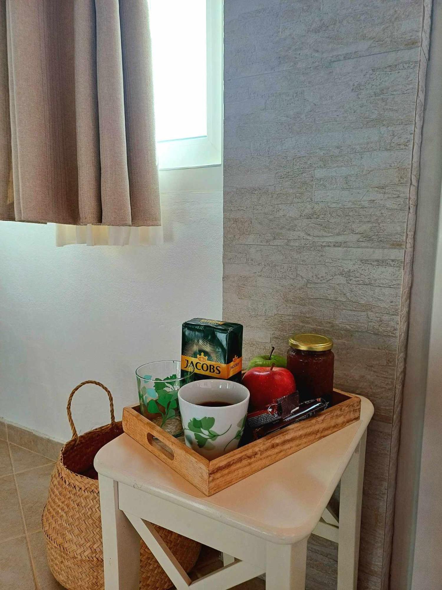 Georgia Rooms Milos Plaka  エクステリア 写真