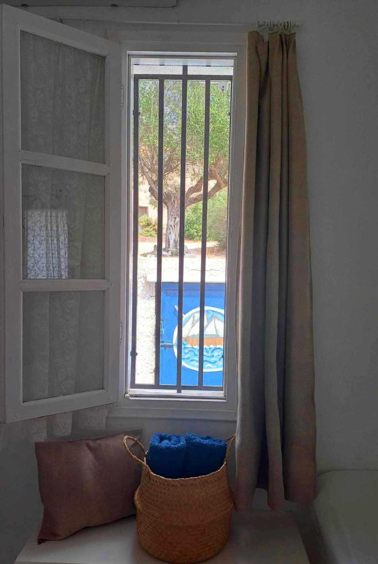 Georgia Rooms Milos Plaka  エクステリア 写真